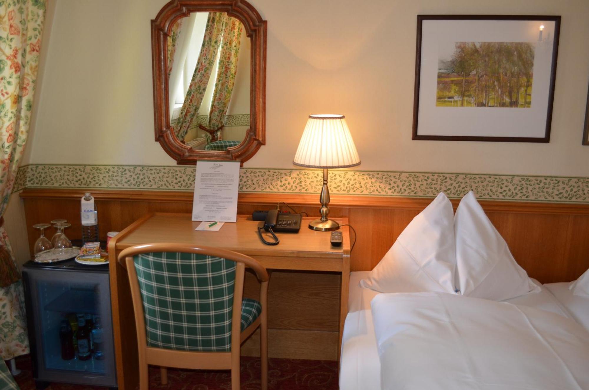 Hotel Jaeger - Family Tradition Since 1911 Вена Номер фото